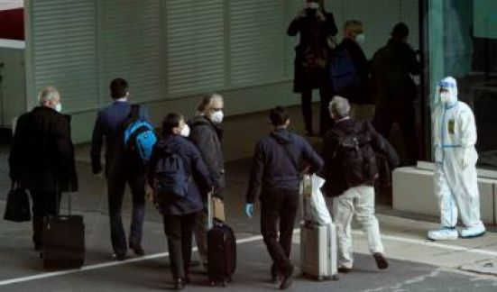 世卫组织专家组抵达武汉  两人因抗体呈阳性未能入境