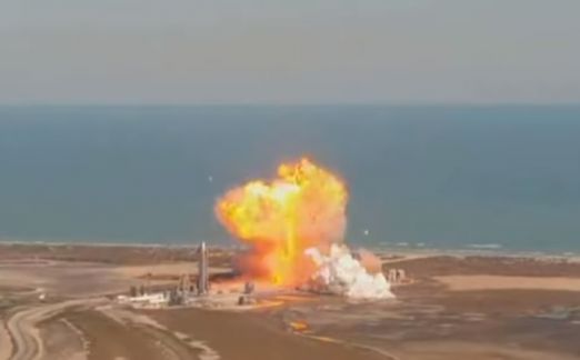 SpaceX星际飞船原型SN9发射成功  着陆时爆炸失败