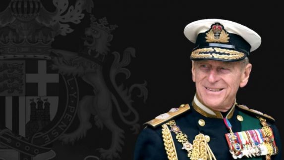 白金汉宫宣布菲利普亲王去世  享年99岁