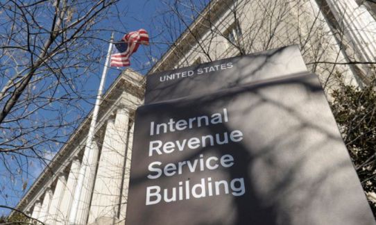 IRS 宣布增加40万美元以上收入者的审计比例