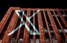 X 社交网首席执行官上任两年后宣布辞职
