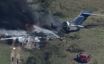 休斯敦飞机起飞后坠毁  机上21人全部幸运生还