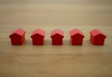 美国3月份租金中位数 1,610 美元  同比下降0.6% 