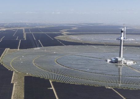 2025年中国经济增长三分之一来自清洁能源