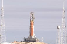 重返月球受阻：美火箭发射再次推迟