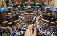 对伊军事行动可能持续数周，美股齐跌